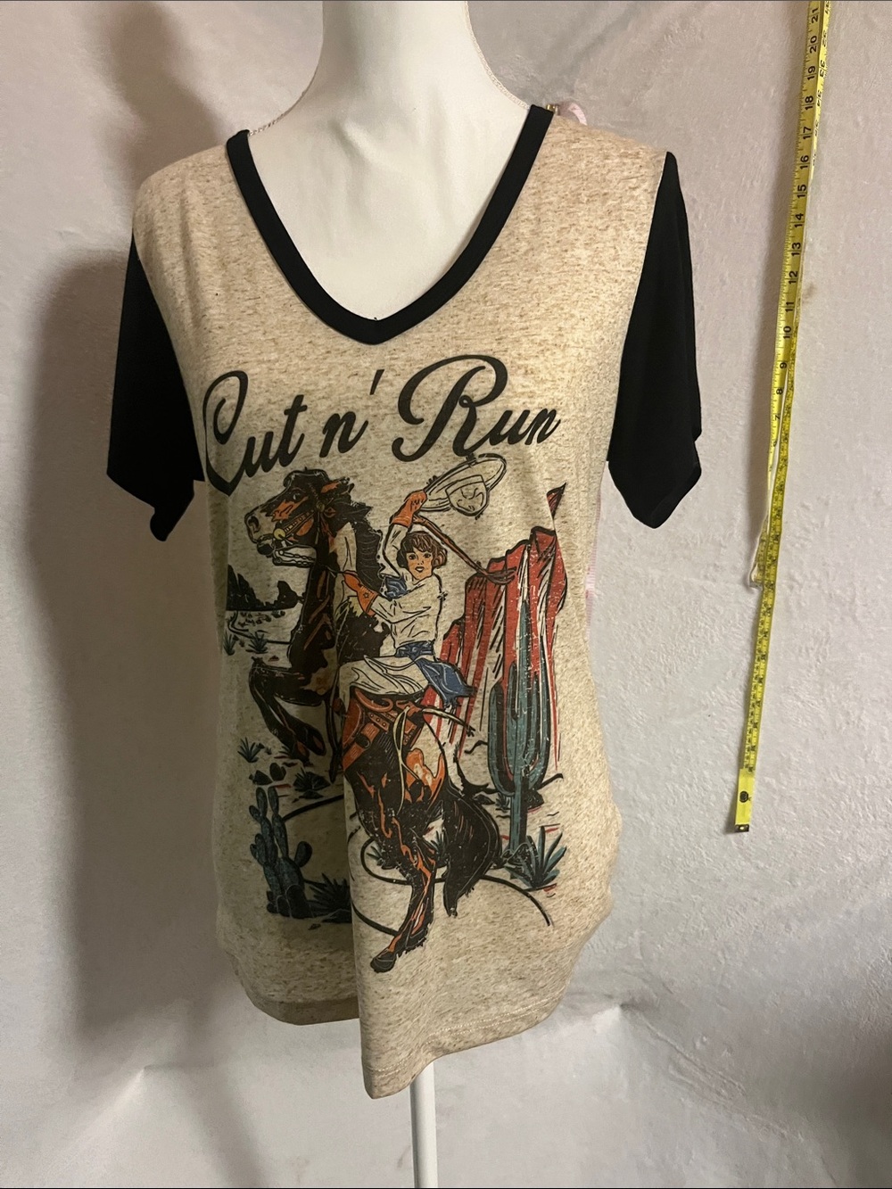 Cut n' Run V-Neck Graphic Tee in Beige and Black